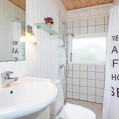 6 Person Holiday In L Kken 