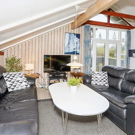 6 Person Holiday In L Kken