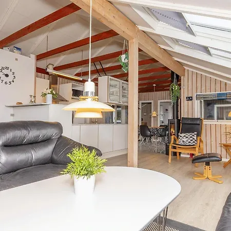 6 Person Holiday In L Kken  *