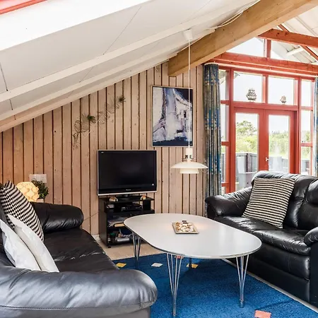 6 Person Holiday In L Kken
