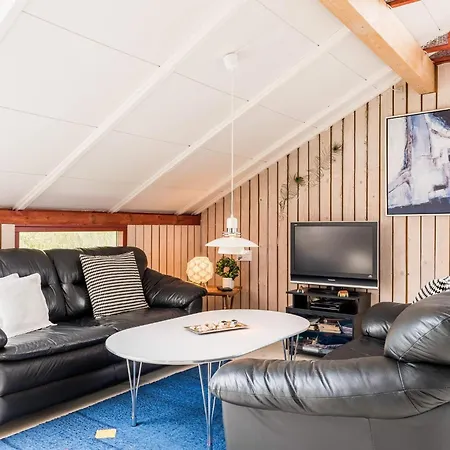 6 Person Holiday In L Kken 